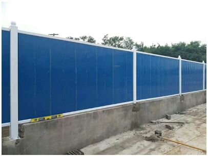 在運(yùn)用地鐵圍擋時(shí)須要留神哪些留神須知呢?